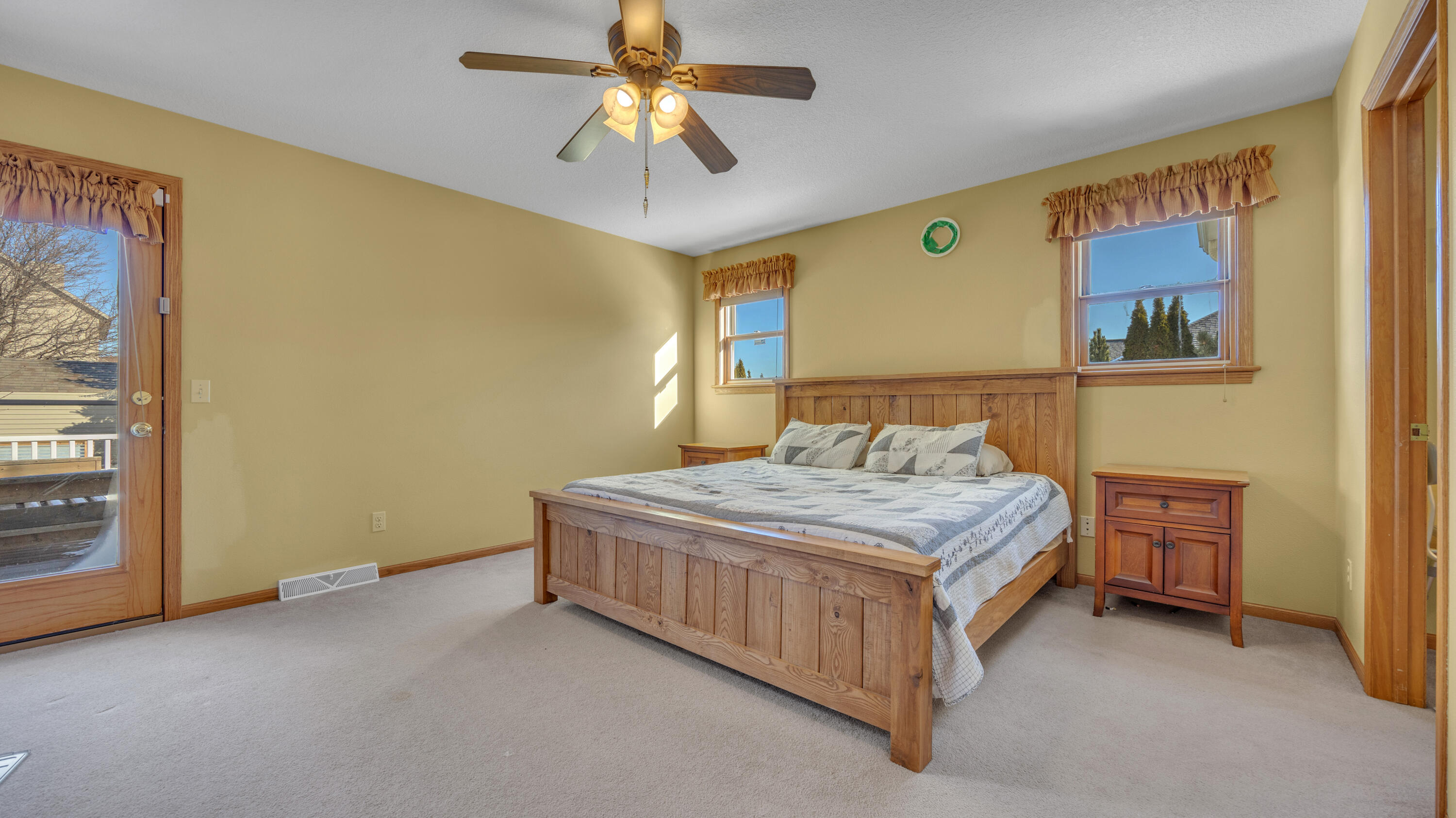 5735 Wind Dancer Court Sheboygan, WI 53081 - Photo 10 of 38 Primary Bedroom 1