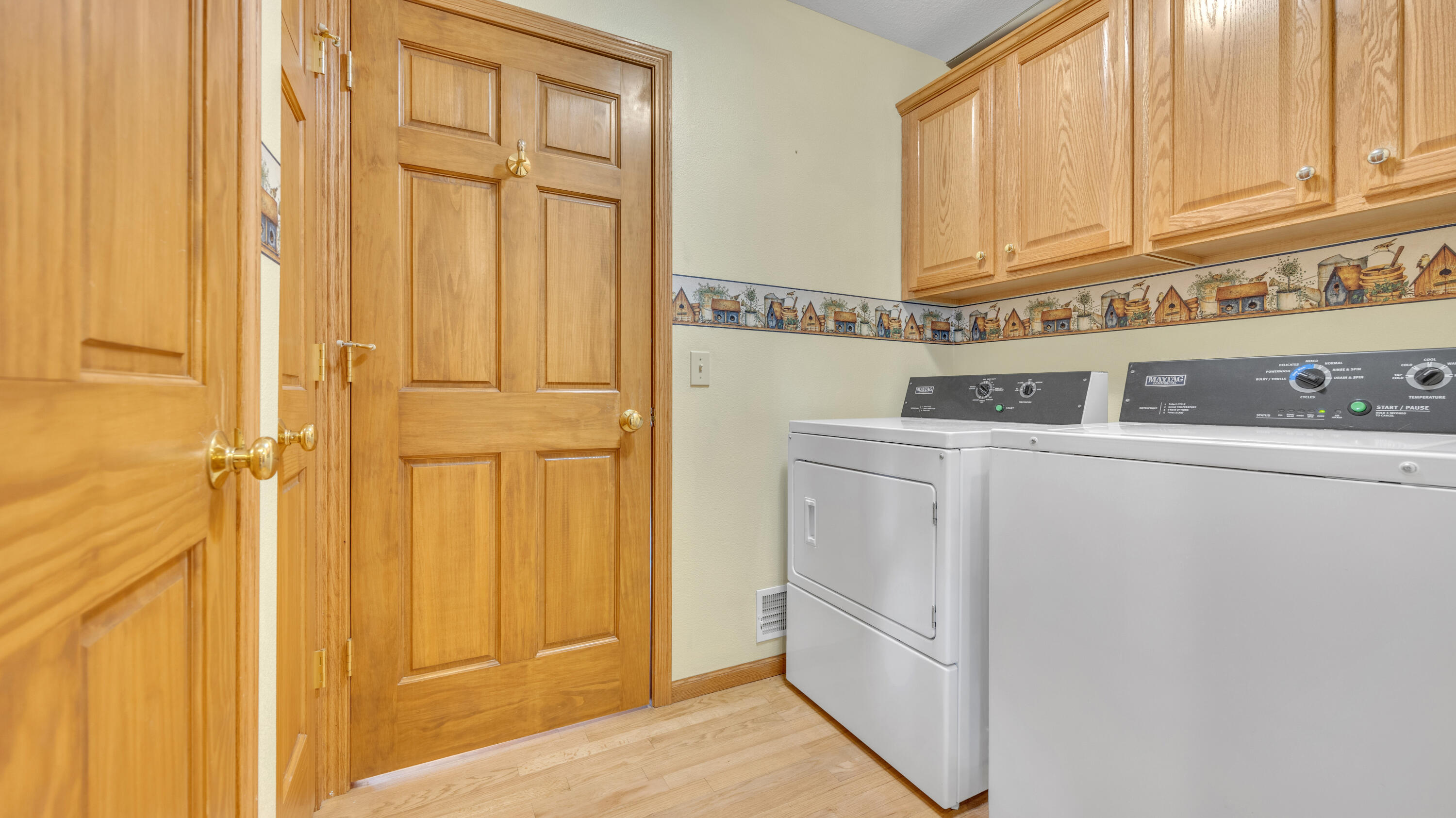 5735 Wind Dancer Court Sheboygan, WI 53081 - Photo 20 of 38 Laundry Room