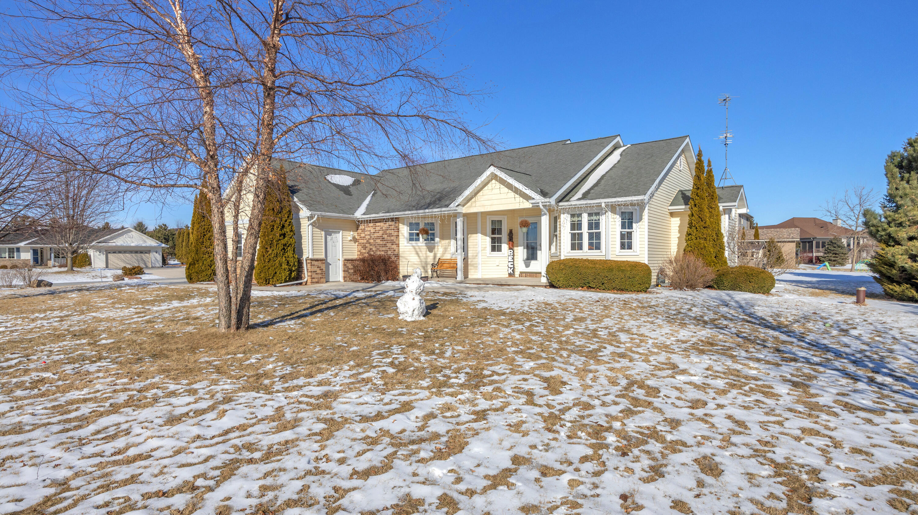 5735 Wind Dancer Court Sheboygan, WI 53081 - Photo 27 of 38 Front Yard 1-1