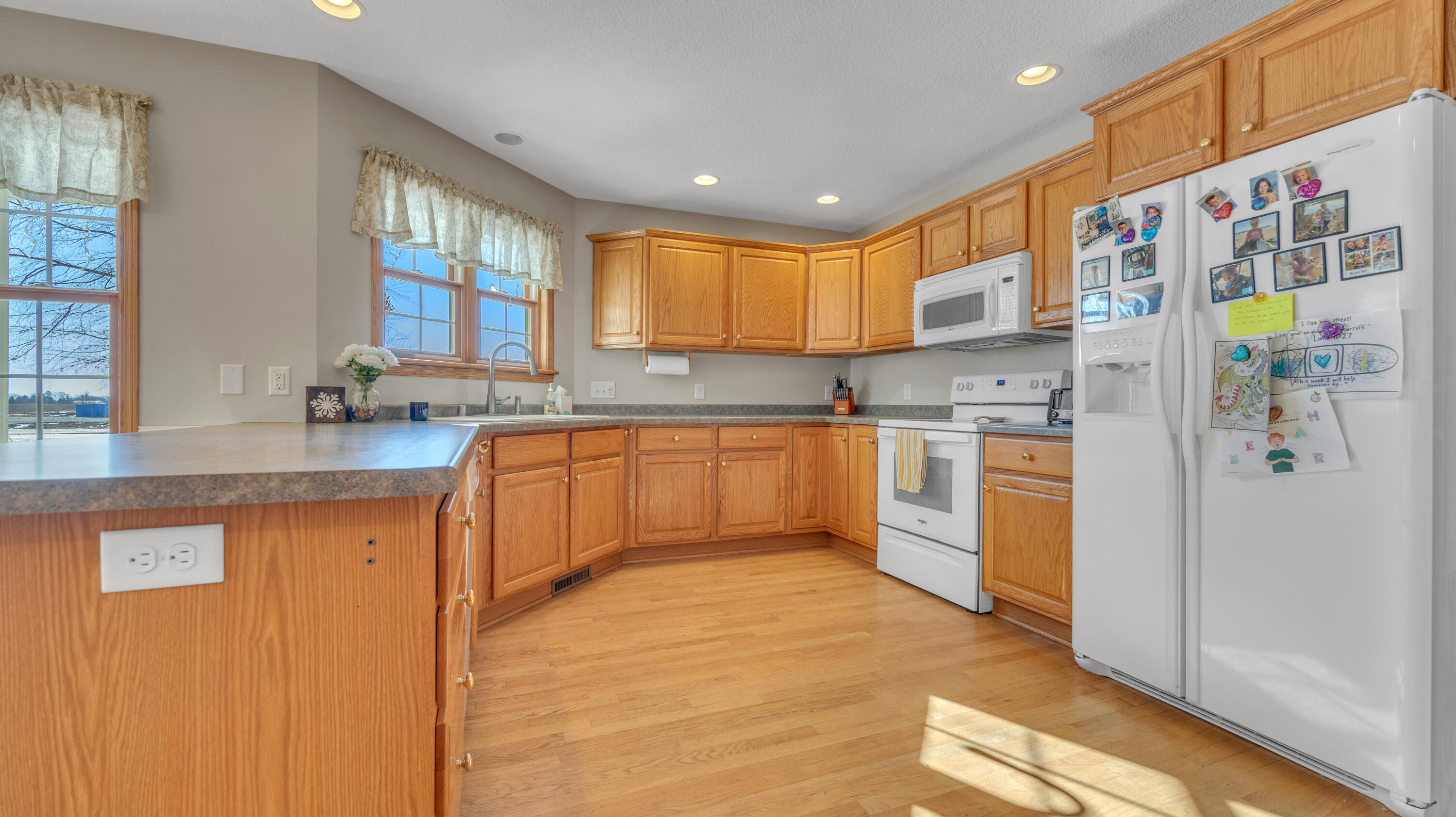 5735 Wind Dancer Court Sheboygan, WI 53081 - Photo 2 of 38 Kitchen 1-1