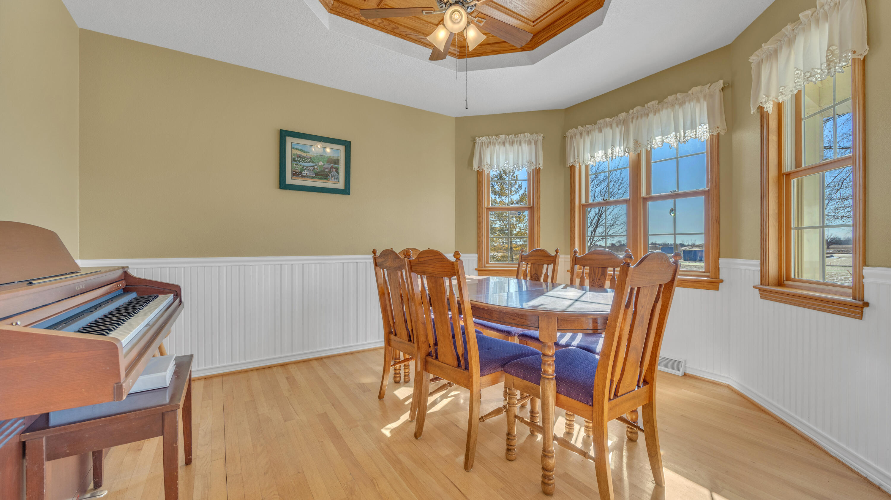 5735 Wind Dancer Court Sheboygan, WI 53081 - Photo 5 of 38 Dining Room 1