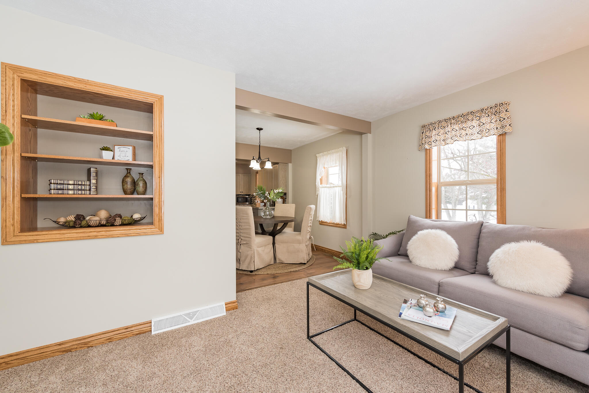 2630 Baldwin Street Jenison, MI 49428 - Photo 14 of 62 Living Room