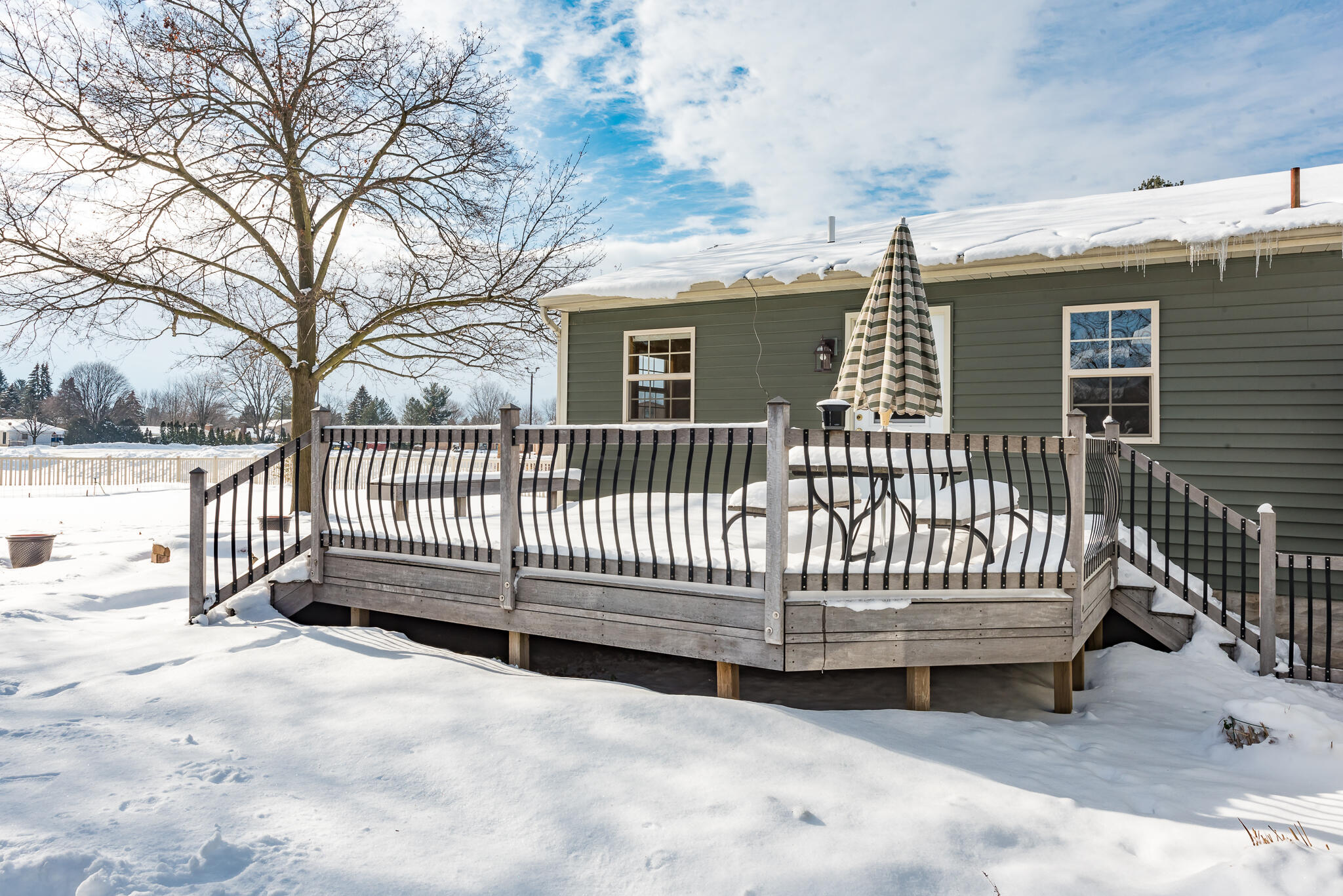 2630 Baldwin Street Jenison, MI 49428 - Photo 52 of 62 Back Yard/Deck