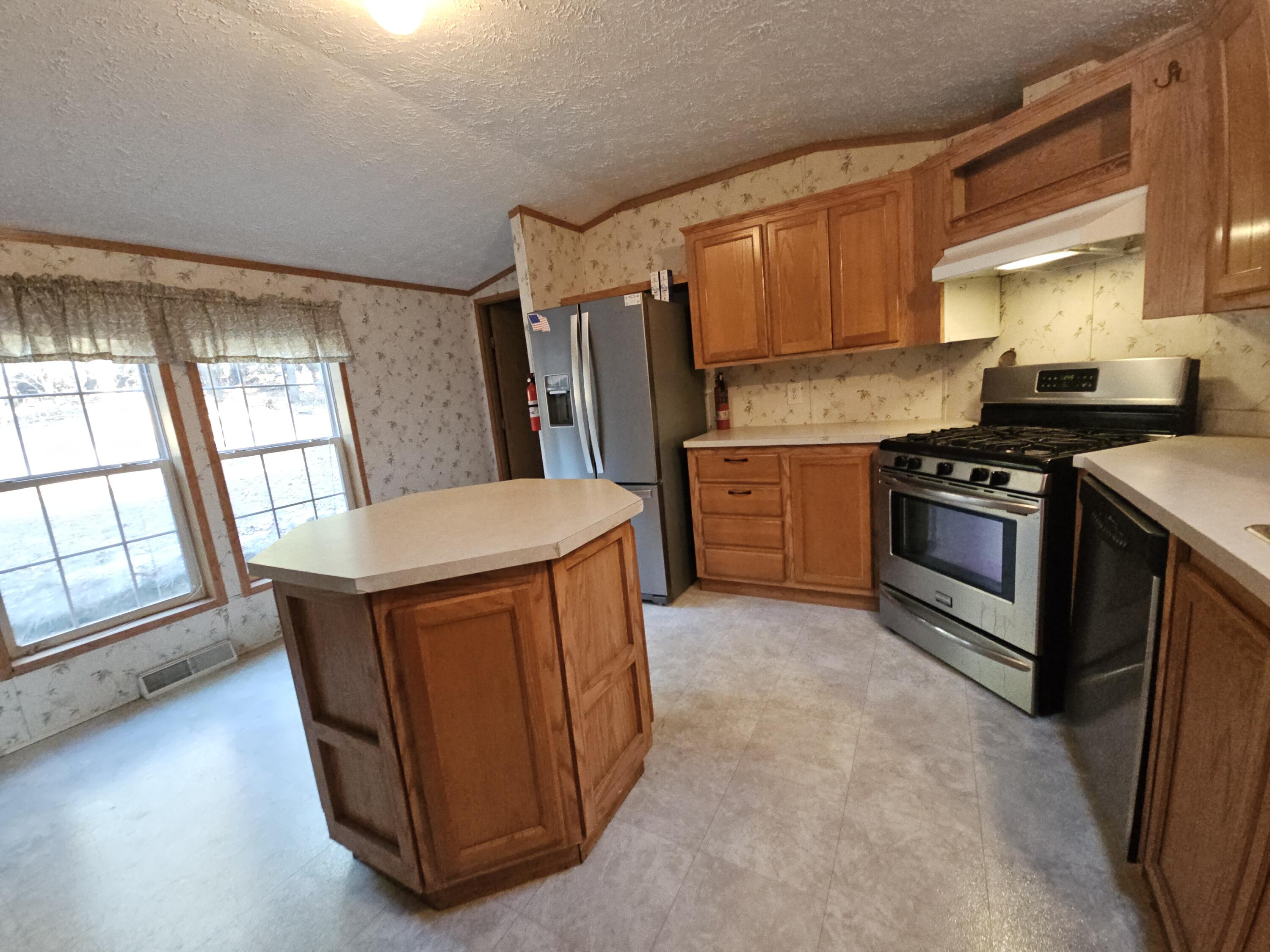 2026 Highway 71 Little Falls, WI 54656 - Photo 14 of 43 Kitchen