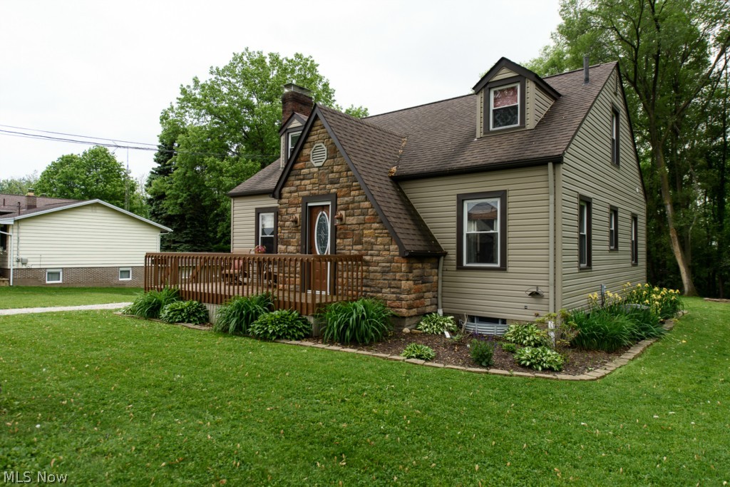 4628 7th Street Northwest Canton, OH 44708 - Photo 1 of 24