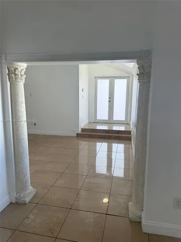 $635,000 | 765 Southwest 101st Ct Circle, Miami, FL 33174