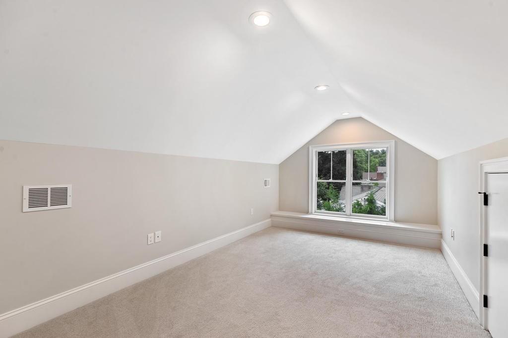 38 Donna Road Needham, MA 02494 - Photo 33 of 41