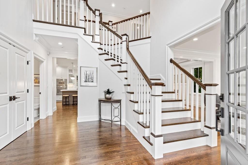 38 Donna Road Needham, MA 02494 - Photo 5 of 41
