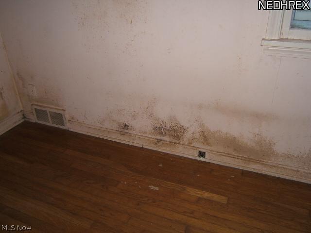 3535 Fenley Road Cleveland, OH 44121 - Photo 14 of 25 Gallery Image 14