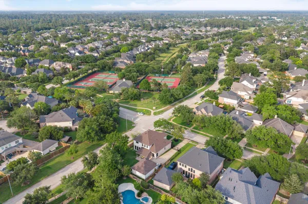$525,000 | 13735 Greenwood Manor Drive, Cypress, TX 77429