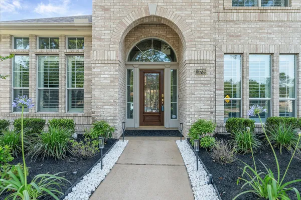 $525,000 | 13735 Greenwood Manor Drive, Cypress, TX 77429