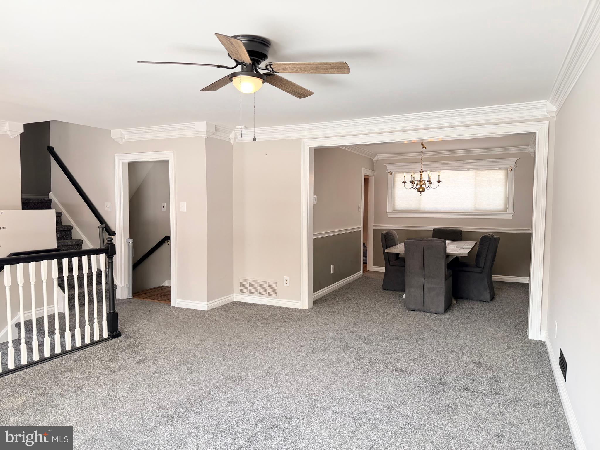 23 Lehigh Drive Delran, NJ 08075 - Photo 11 of 22 a view of an empty room and a kitchen