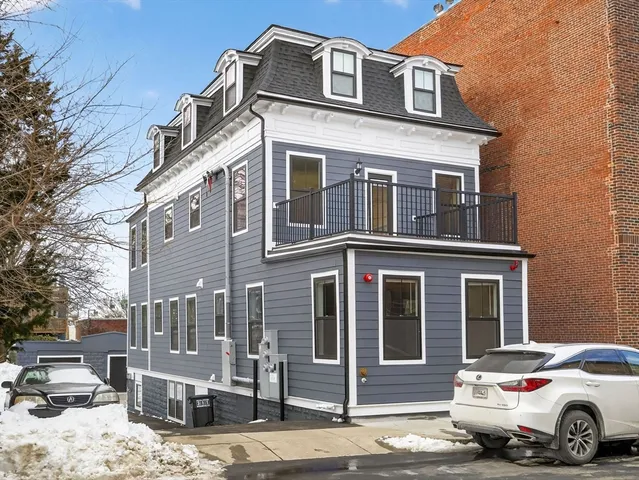 $3,600 | 3 Franklin Street, Unit B, Somerville, MA 02145
