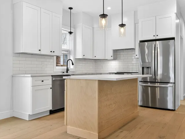 $3,600 | 3 Franklin Street, Unit B, Somerville, MA 02145