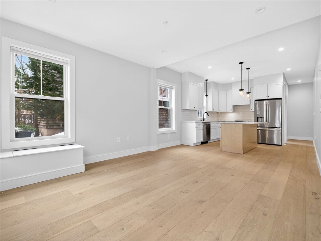 3 Franklin Street, Unit B Somerville, MA 02145 - Photo 3 of 18