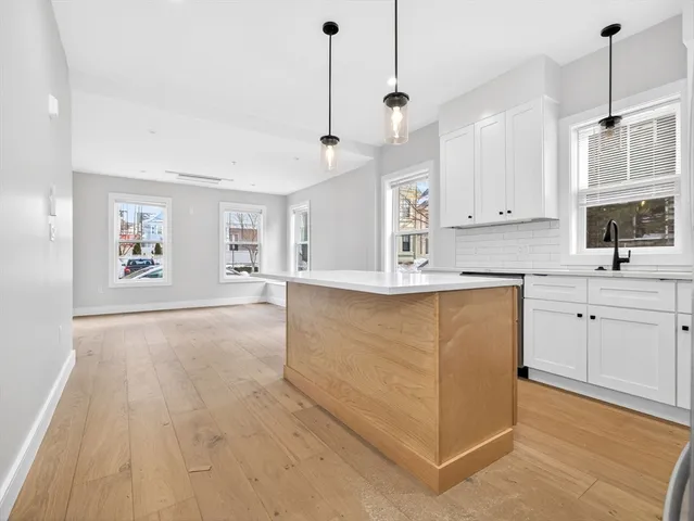 $3,600 | 3 Franklin Street, Unit B, Somerville, MA 02145