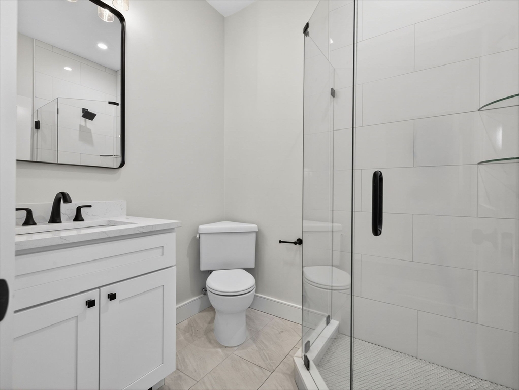 3 Franklin Street, Unit B Somerville, MA 02145 - Photo 6 of 18