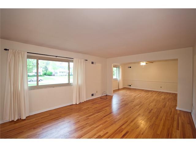 120 South Merkle Road Columbus, OH 43209 - Photo 2 of 16