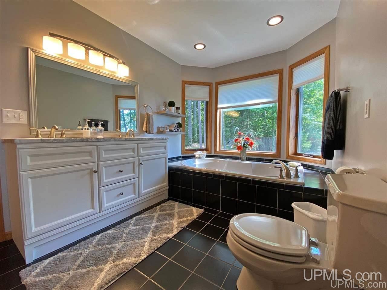 6653 Co Road Rapid River, MI 49878 - Photo 26 of 50