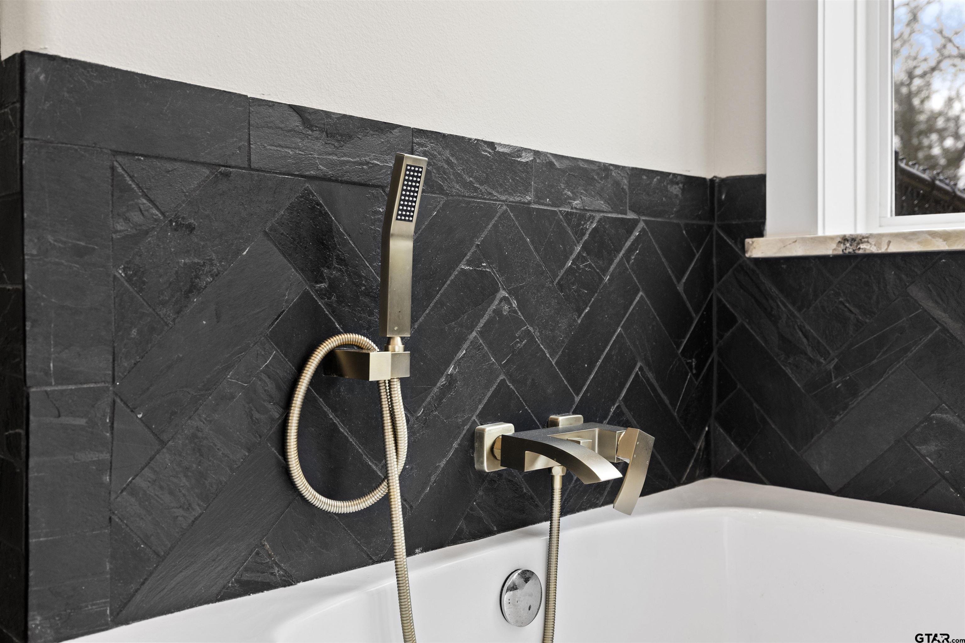 23316 Fm 1995 Lindale, TX 75771 - Photo 20 of 47