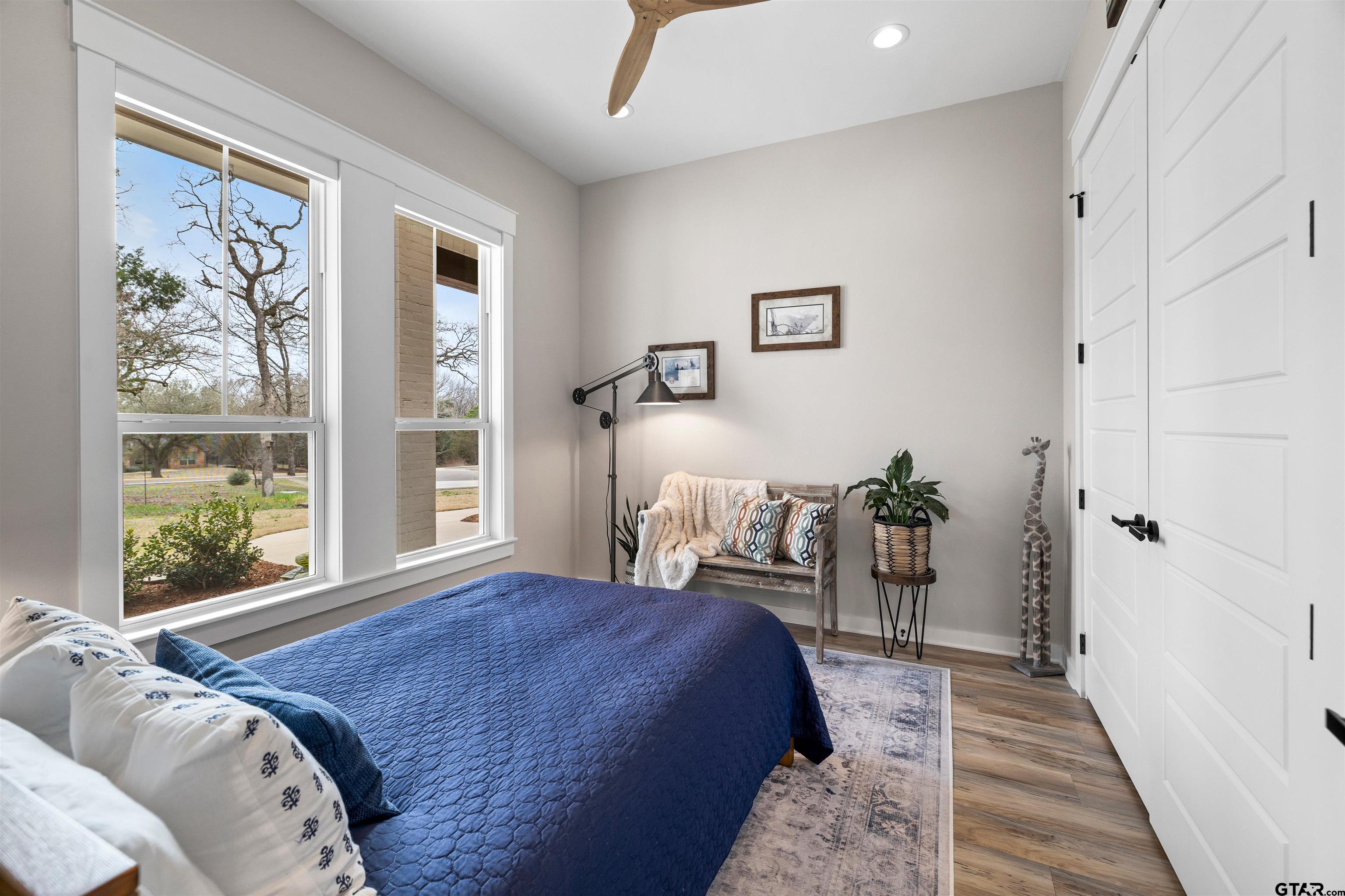 23316 Fm 1995 Lindale, TX 75771 - Photo 28 of 47 a bedroom with a bed and a large window