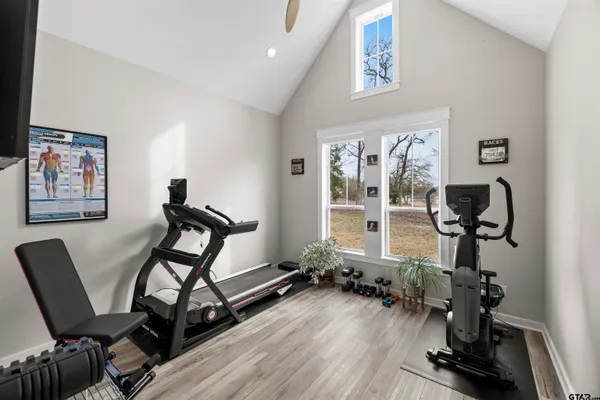 $989,000 | 23316 Fm 1995, Lindale, TX 75771