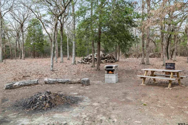 $989,000 | 23316 Fm 1995, Lindale, TX 75771