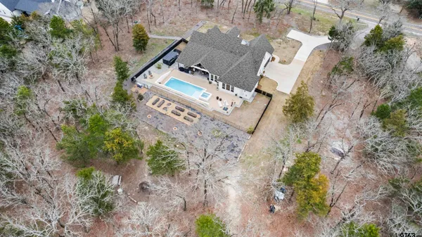 $989,000 | 23316 Fm 1995, Lindale, TX 75771