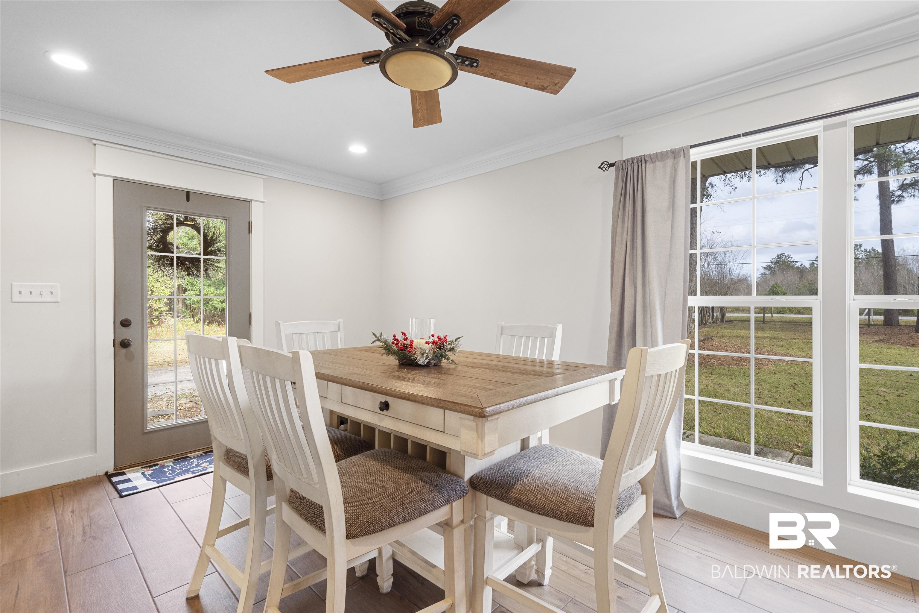 11020 Thomas Road Theodore, AL 36582 - Photo 3 of 29