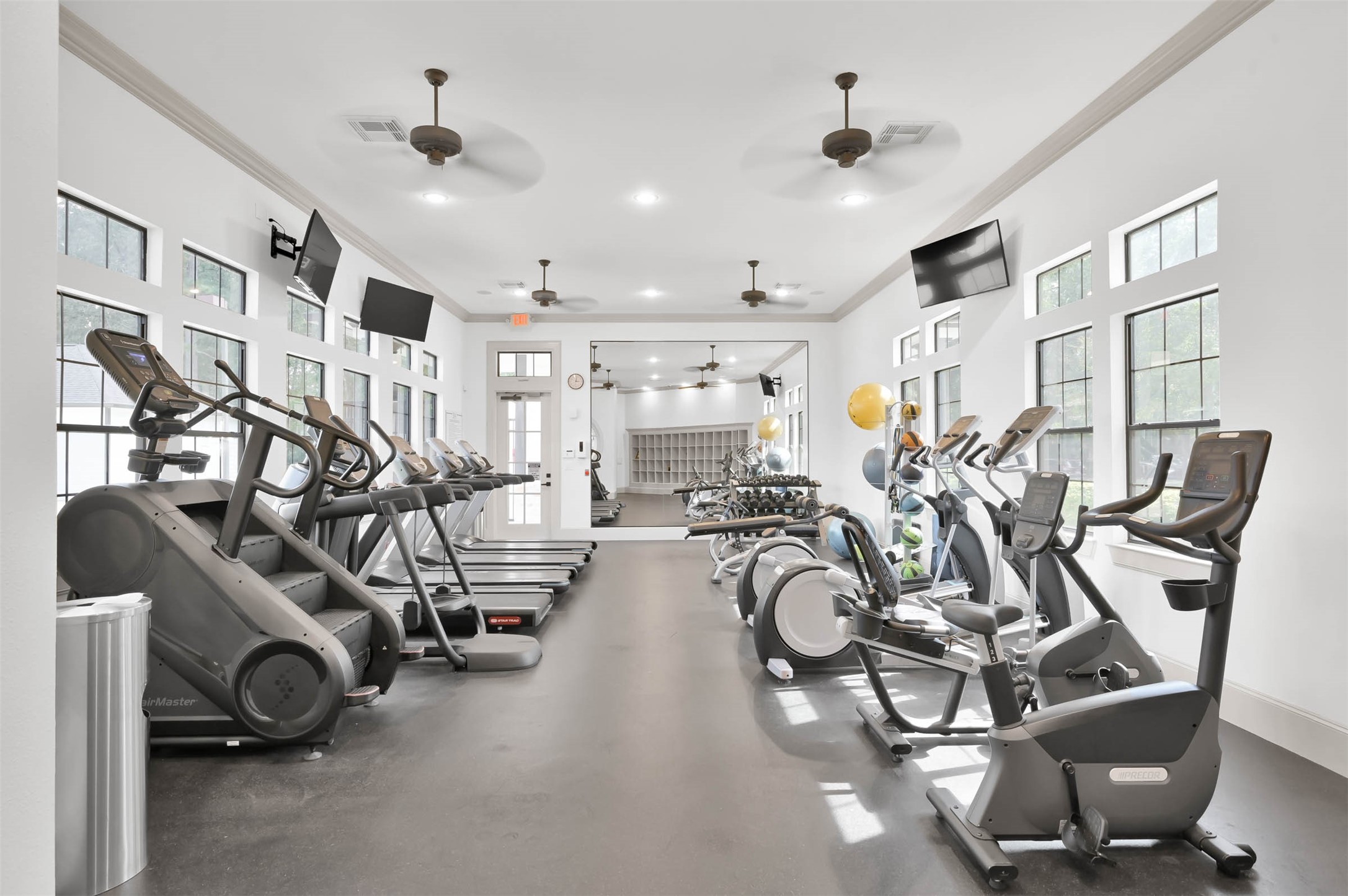 3465 Stablewood Grove Lane Spring, TX 77386 - Photo 42 of 49 a view of a room with gym equipment