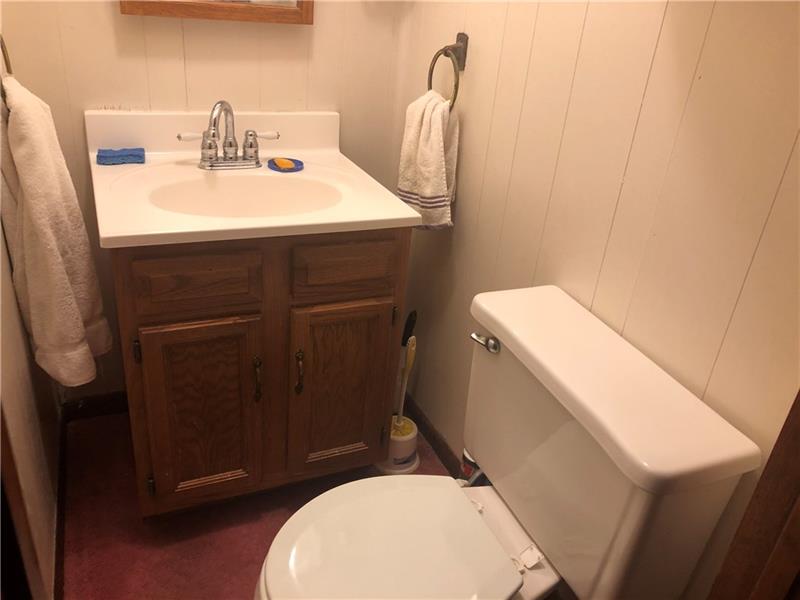 653 Pennsylvania Avenue Rochester, PA 15074 - Photo 14 of 24 Gallery Image 14