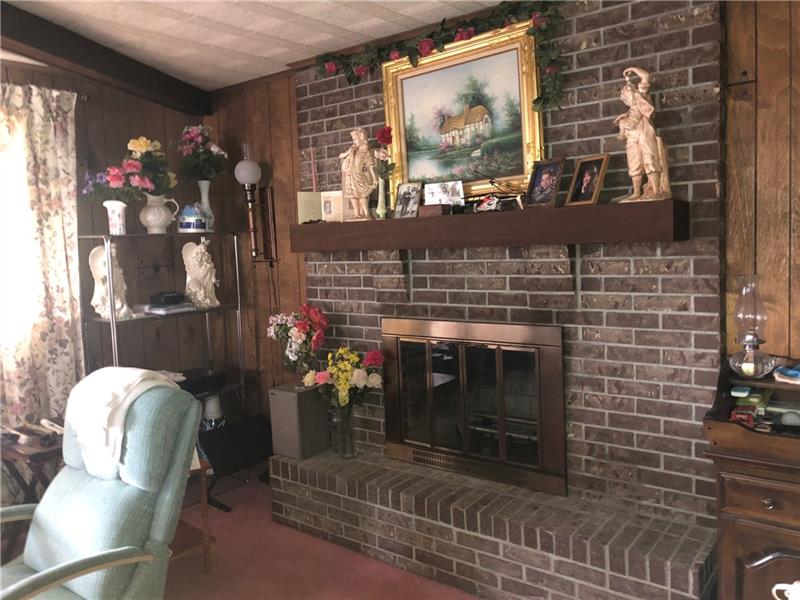 653 Pennsylvania Avenue Rochester, PA 15074 - Photo 10 of 24 Gallery Image 10
