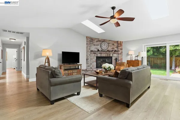 $1,750,000 | 2513 Chateau Way, Livermore, CA 94550