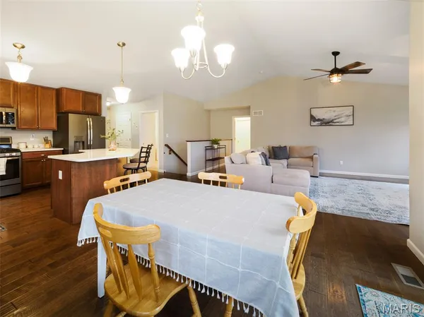 $425,000 | 3448 Charlestowne Crossing Drive, St. Charles, MO 63301