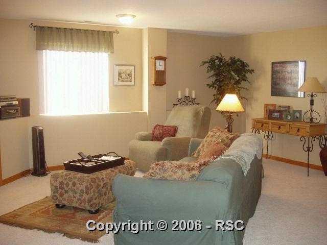 7605 Julynn Road Colorado Springs, CO 80919 - Photo 5 of 13