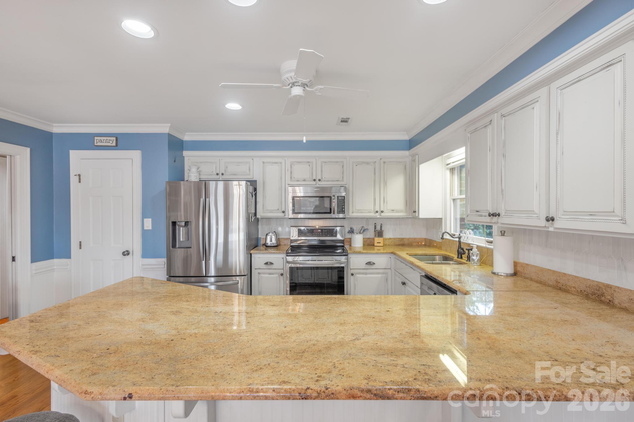 185 Willow Point Road Troutman, NC 28166 - Photo 5 of 48