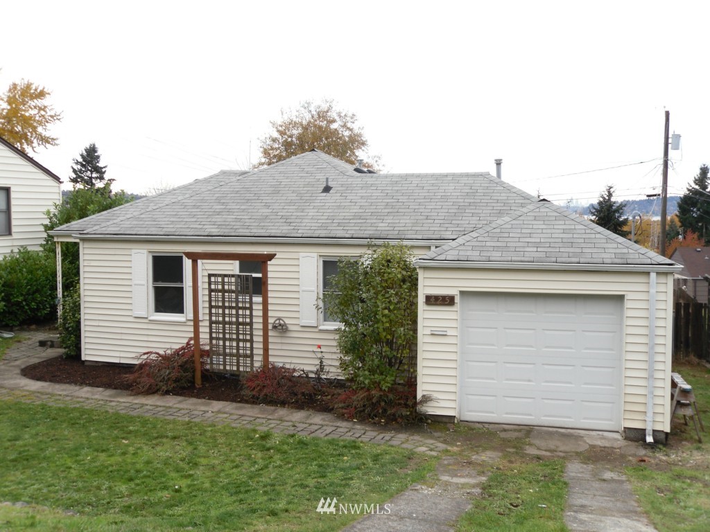 425 Windsor Way Northeast Renton, WA 98056 - Photo 1 of 1