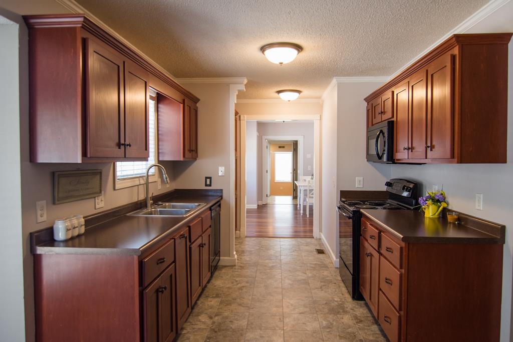 2952 Old Clks Sprgfield Road Adams, TN 37010 - Photo 15 of 29 Gallery Image 15