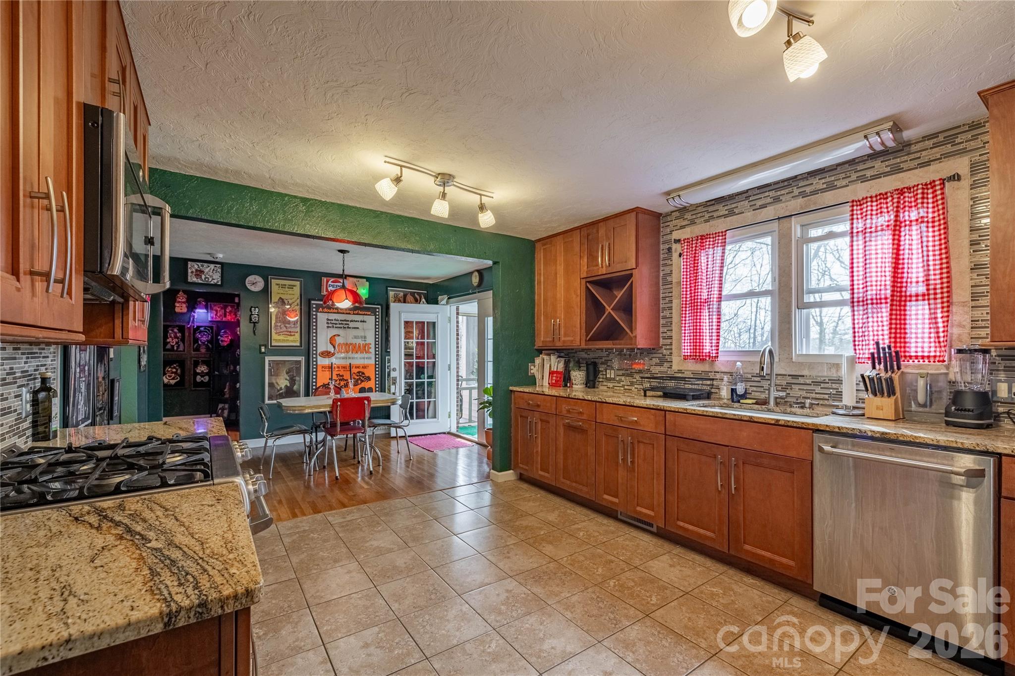 200 Falls Street Morganton, NC 28655 - Photo 11 of 33