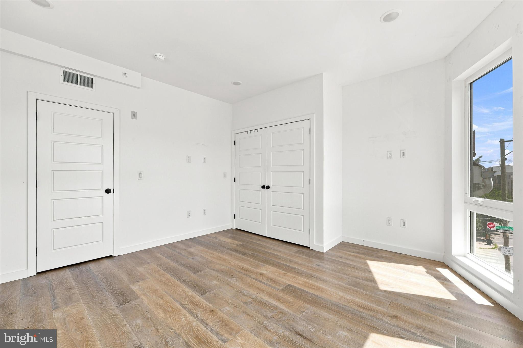 1729 Francis Street, Unit 4 Philadelphia, PA 19130 - Photo 15 of 26
