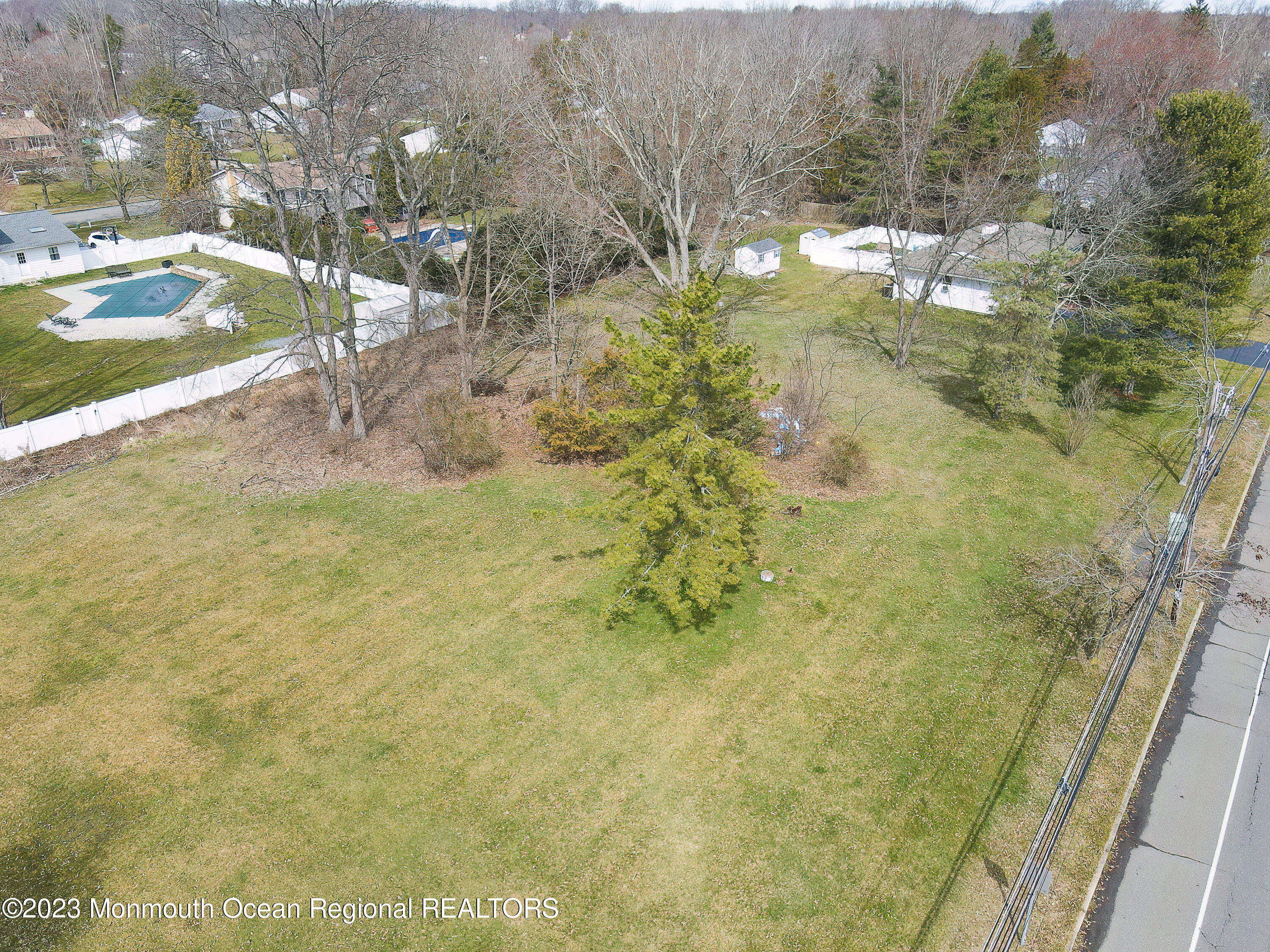 12 Georgia Road Freehold, NJ 07728 - Photo 3 of 18 georgia_1