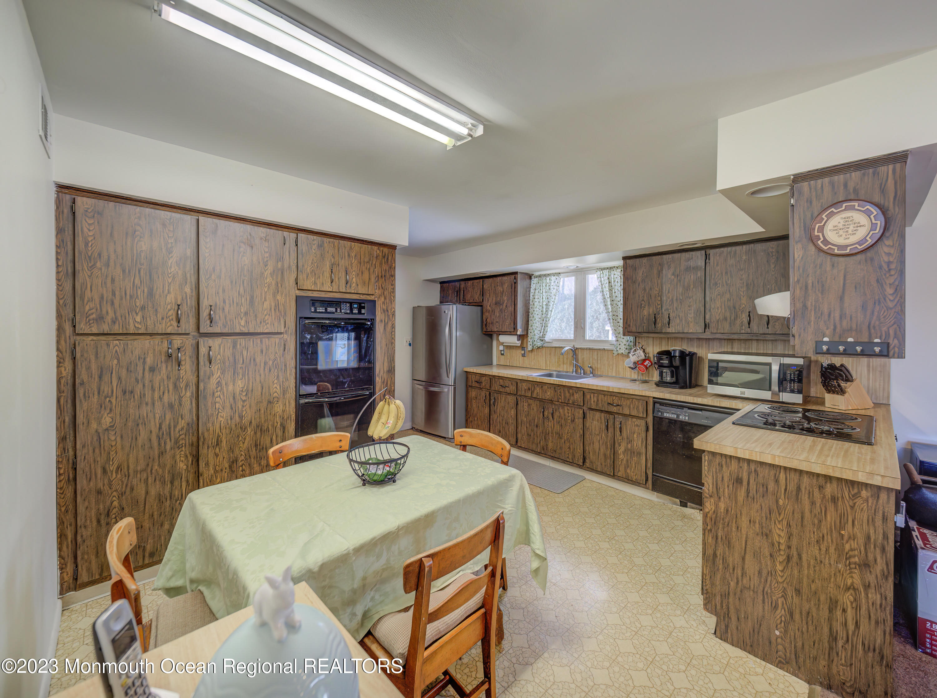12 Georgia Road Freehold, NJ 07728 - Photo 8 of 18 georgia_25