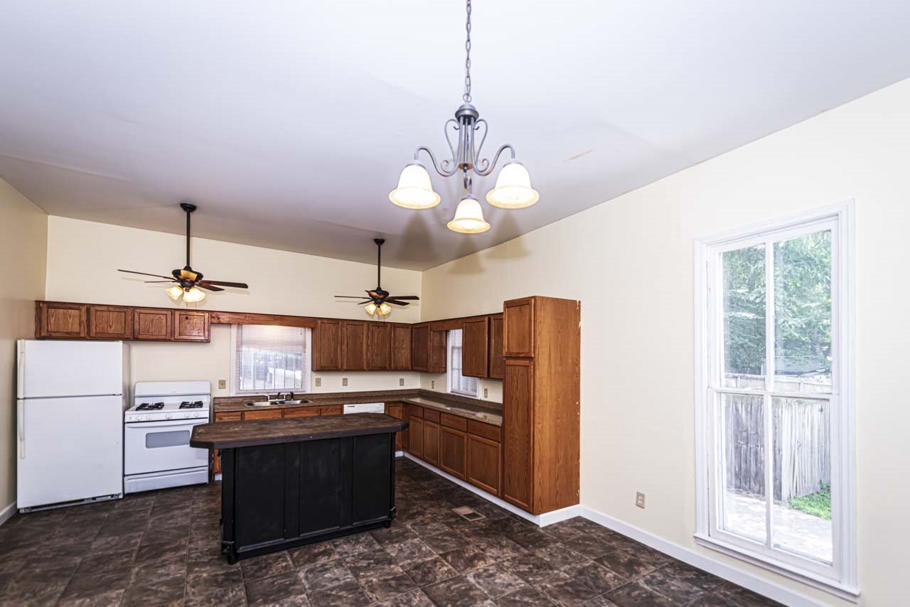 301 North Maple Street Covington, TN 38019 - Photo 5 of 25