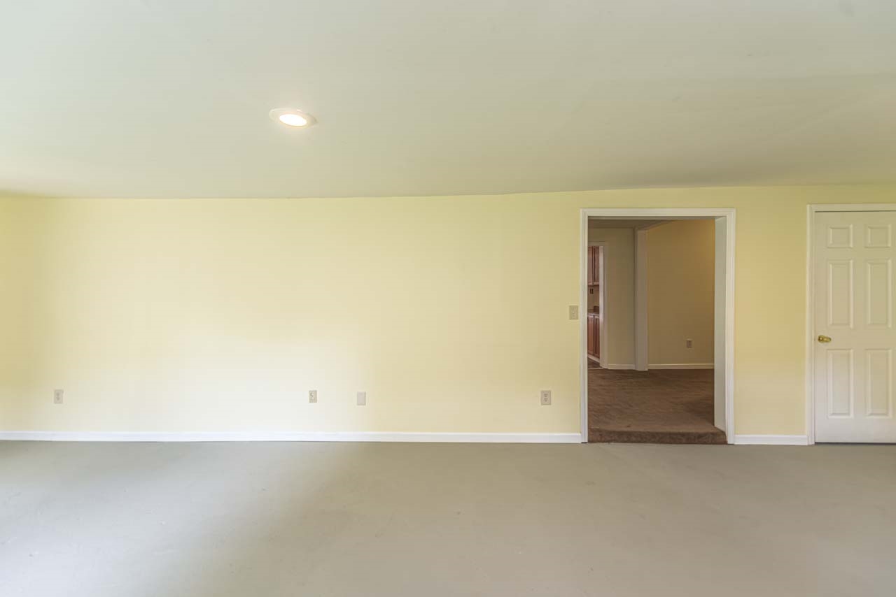 301 North Maple Street Covington, TN 38019 - Photo 9 of 25