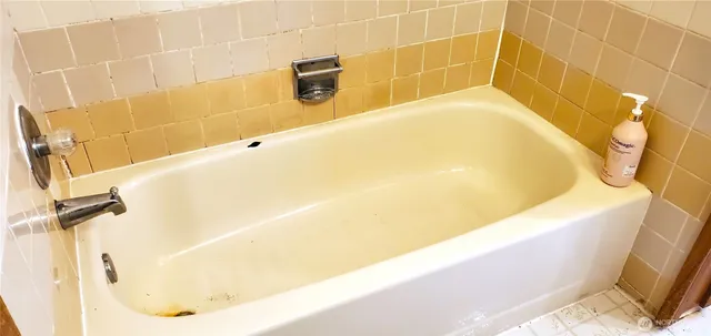 $779,000 | 22930 115th Avenue Southwest, Vashon, WA 98070