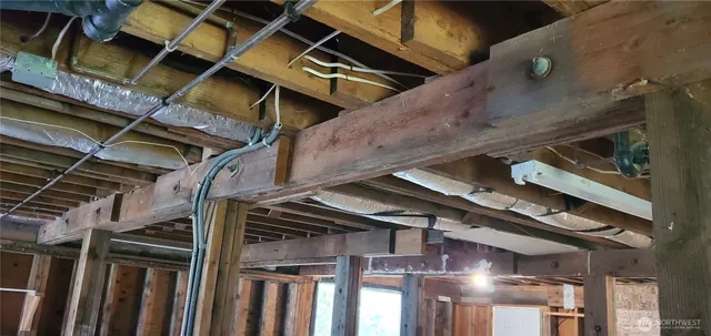 $779,000 | 22930 115th Avenue Southwest, Vashon, WA 98070