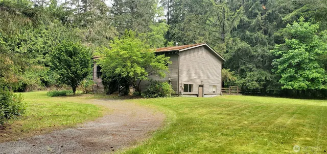 $779,000 | 22930 115th Avenue Southwest, Vashon, WA 98070