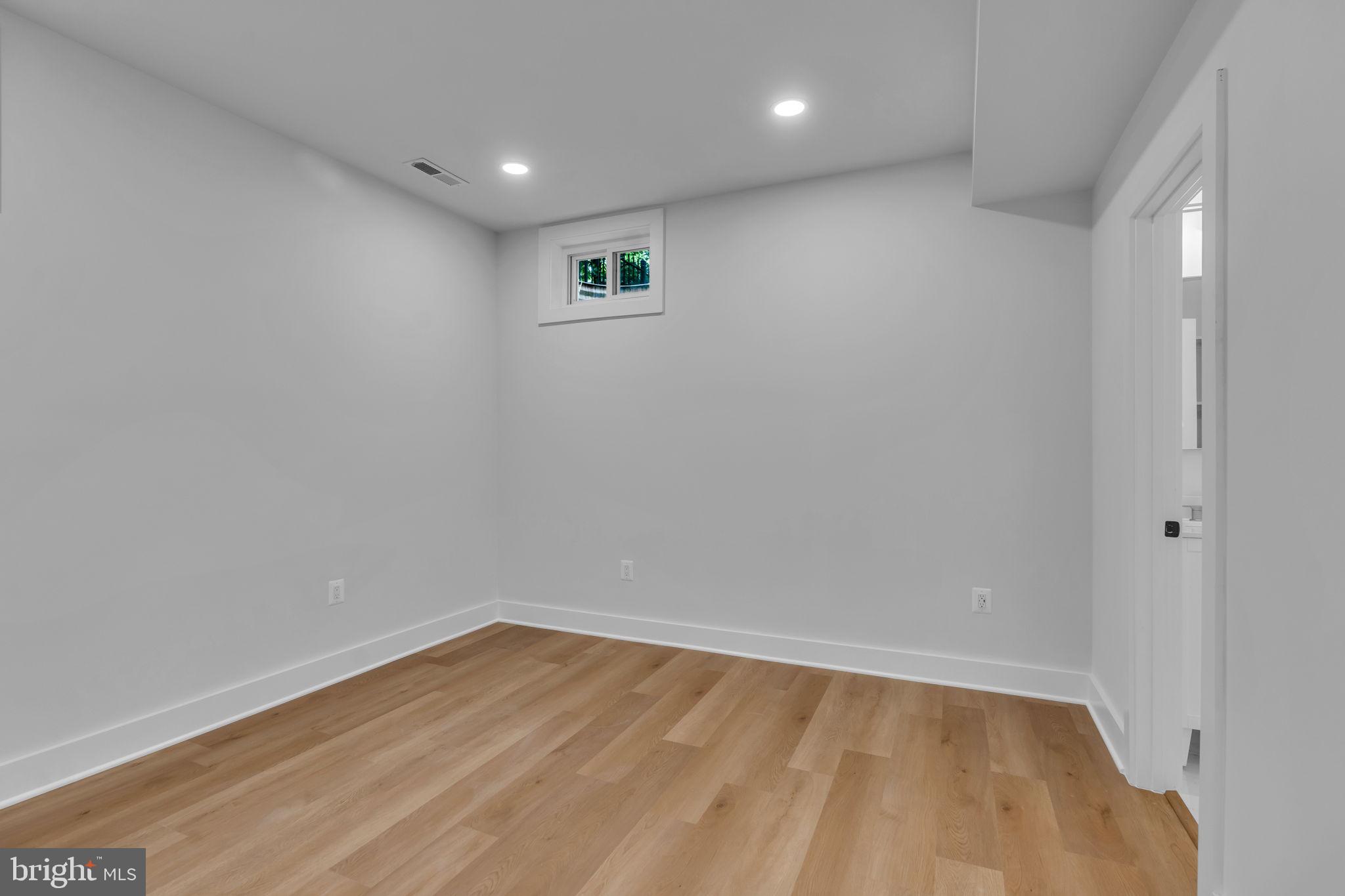 12111 North Walnut Branch Road Reston, VA 20194 - Photo 54 of 81