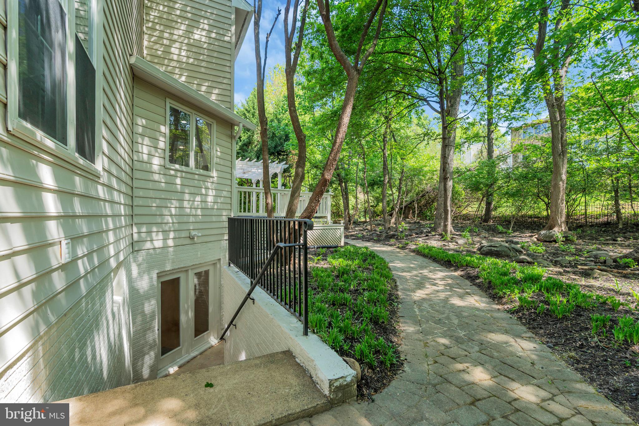 12111 North Walnut Branch Road Reston, VA 20194 - Photo 68 of 81