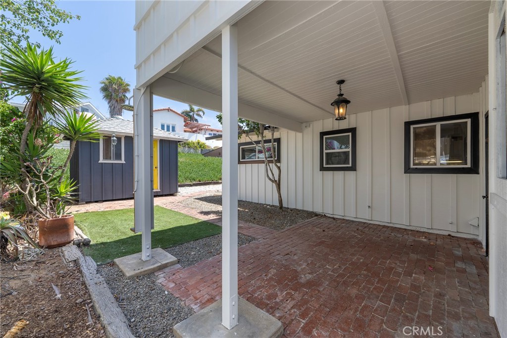 1547 Neptune Avenue Encinitas, CA 92024 - Photo 22 of 71